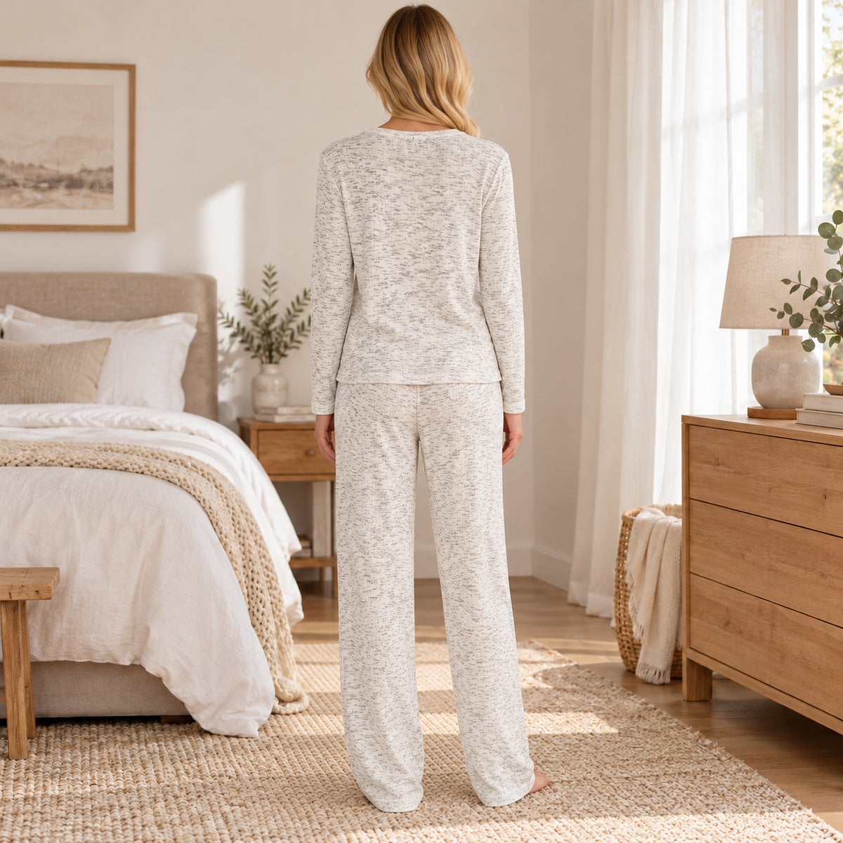 AI model back view of ivory marled lounge set