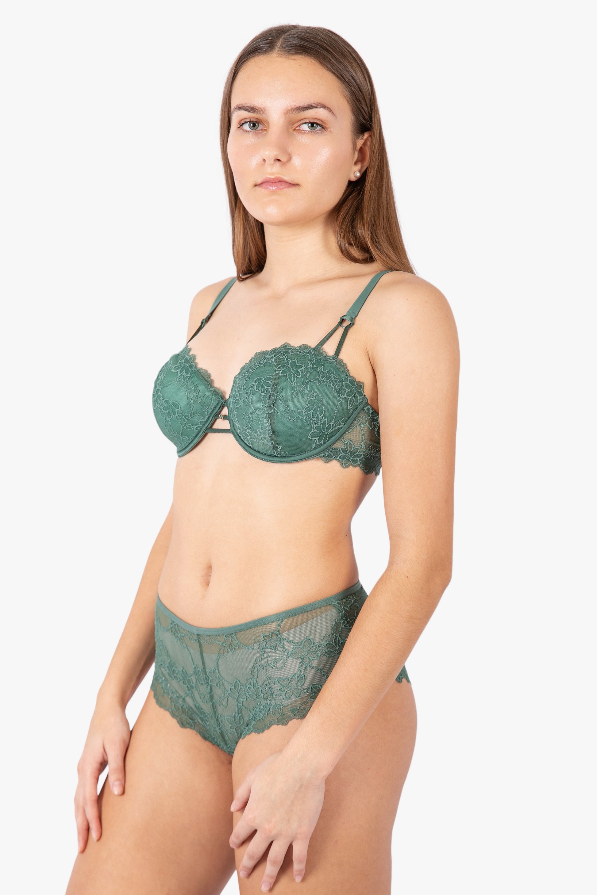 Stylish green lace bra from a top underwear factory, crafted by a leading sleepwear factory or pajamas manufacturers for elegant and comfortable lingerie.